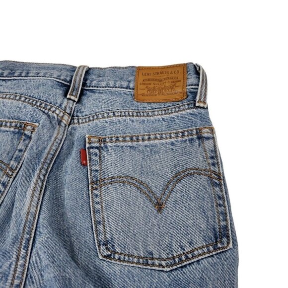 Levis Jeans Womens 24 Blue Wedgie High Rise Tapered Leg Button Fly Raw Hem Boho - Picture 5 of 9